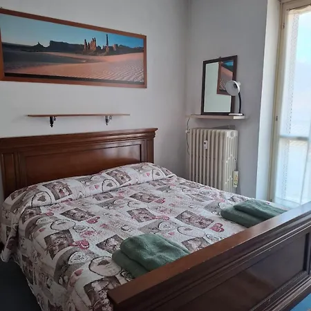 Rifugio Delia アパート トッレ・ペッリチェ